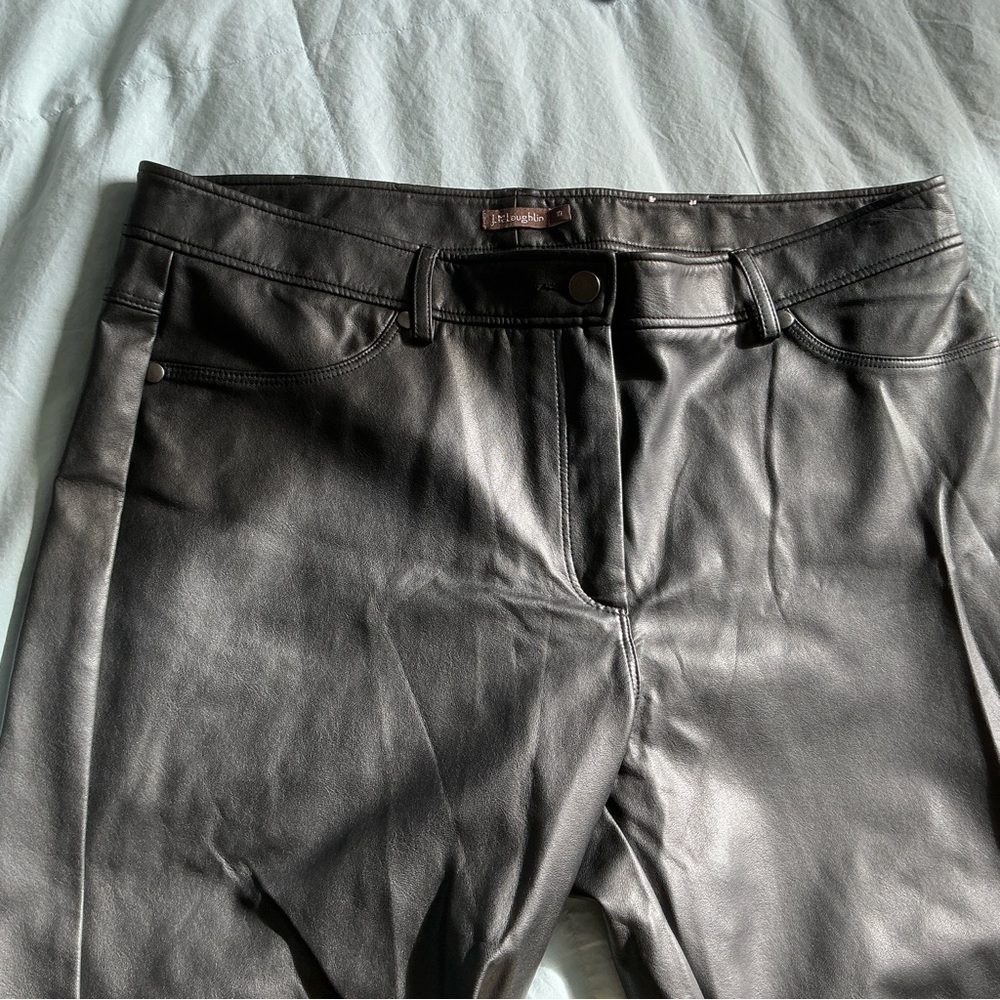 J McLaughlin Black Faux leather Pant, size 10